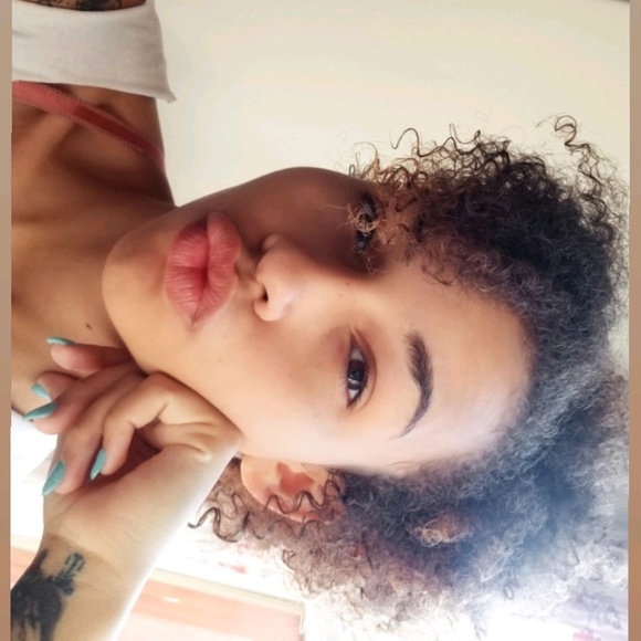 Meet your Posher, Lis - Picture 1 of 1